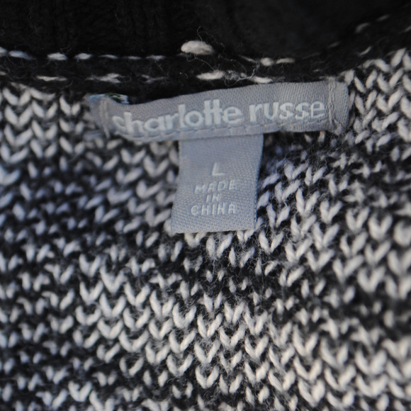 L black and white pattern charlotte ruse - Picture 6 of 7